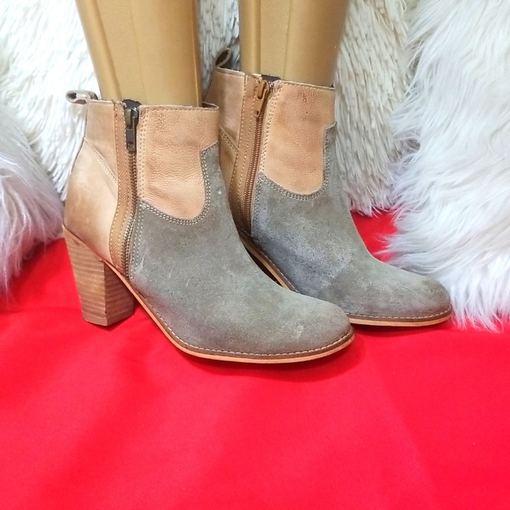 REBELS ANKLE BOOTS
